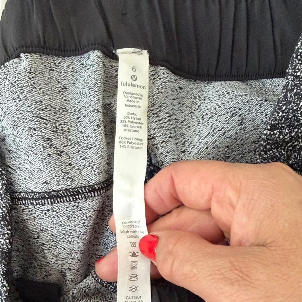 Lululemon Athletica Gray Track Pants Size 6